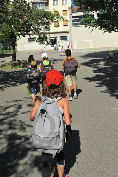 Des élèves pendant les temps périscolaires à l'école Alsace Lorraine