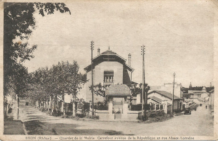 Maison rue Alsace Lorraine ves 19920-1930